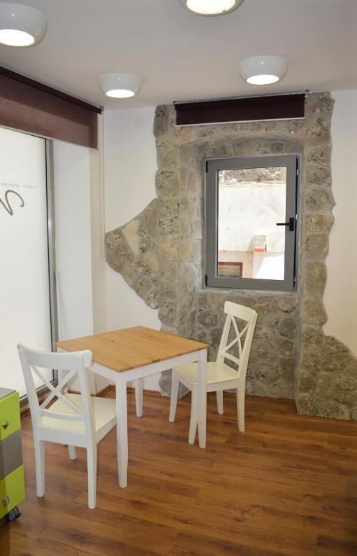 Vicencin Place Downtown Studio Apartments Šibenik Buitenkant foto